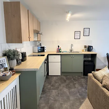 Solway Retreat, Cosy 2 Bed Flat, Sleeps 4 - M6 Jct45, A75, Gretna & Carlisle Апартаменты