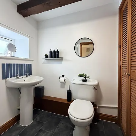 Solway Retreat, Cosy 2 Bed Flat, Sleeps 4 - M6 Jct45, A75, Gretna & Carlisle Apartamento *